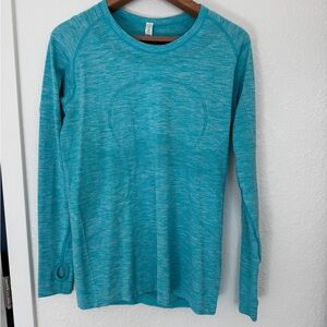 Lululemon Long Sleeve Athletic Top